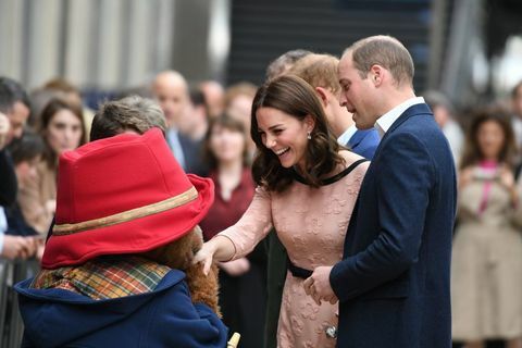 Kate Middleton conoce a Paddington Bear