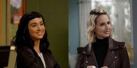 Molly Ephraim como Mandy y Molly McCook como Mandy en Last Man Standing.