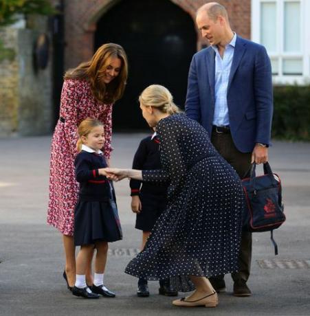 Primer día de escuela de la princesa Charlotte