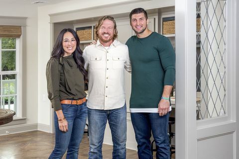 Joanna Gaines, Chip Gaines y Tim Tebow.