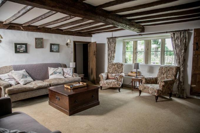 Pear Tree Cottage, Wyck Rissington, Gloucestershire - interior - Knight Frank