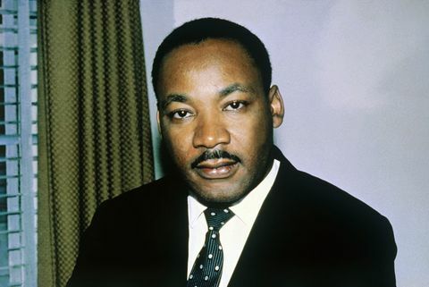5261966 El título original dice un primer plano del reverendo Dr. Martin Luther King, Jr., que se muestra en esta foto con los hombros en la cabeza, solo.