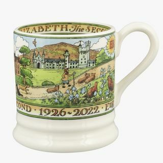 Queen & Countrywoman Elizabeth II Taza de 12 pintas