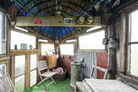 Espacio habitable de Airbnb Boatel
