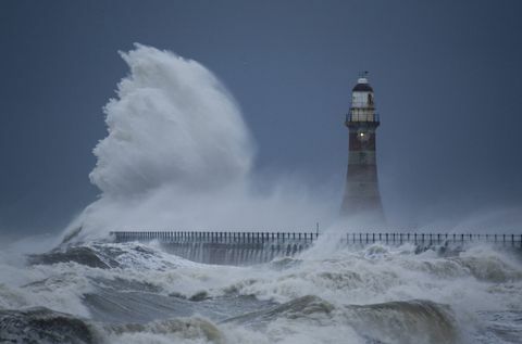 faro de tormenta