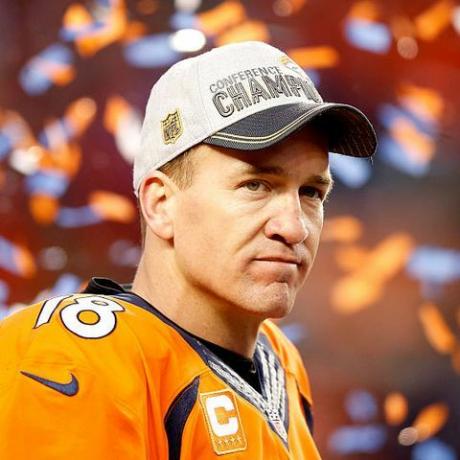 ¿Quién es jirafa en la temporada 4 de 'el cantante enmascarado' peyton manning