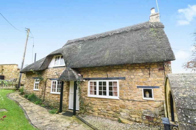 Tythe Barn Cottage - Ebrington, Chipping Campden en venta a través de RA Bennett Partners, Exterior